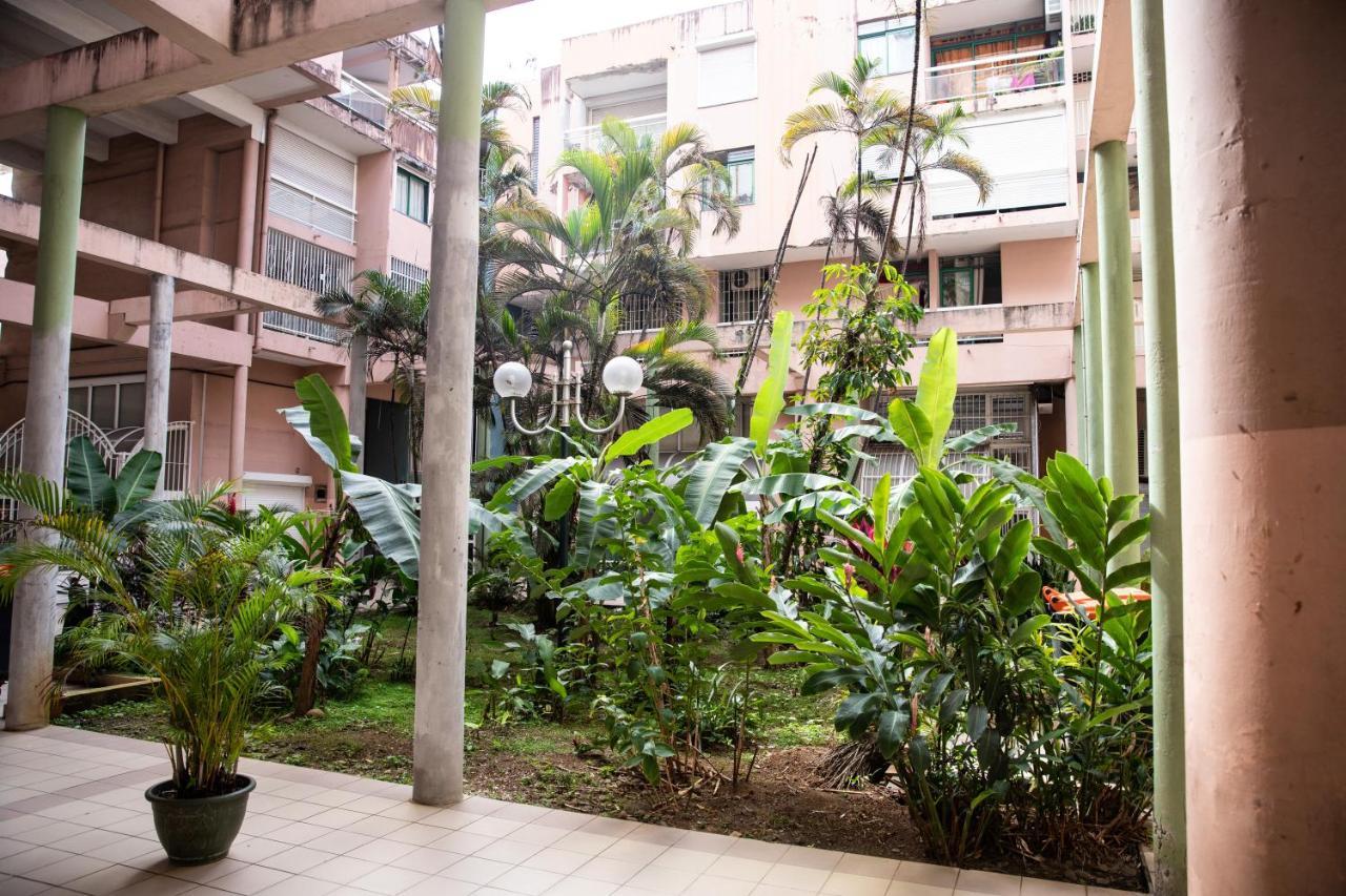 Boulevard Legitimus Pointe-à-Pitre Exterior photo